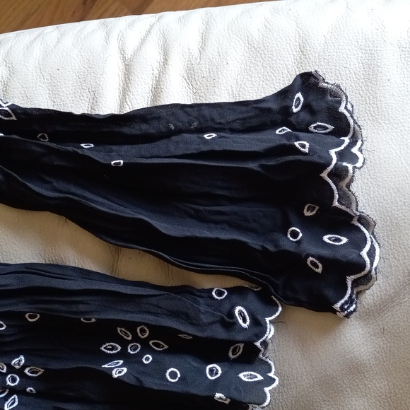 Boho Indi California Black White Foral Embroidered LongSleeve Sheer Blouse SizeL - Picture 5 of 6